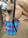 Axen Rugs Deluxe Nose Bags (mesh with PVC liner & internal base)